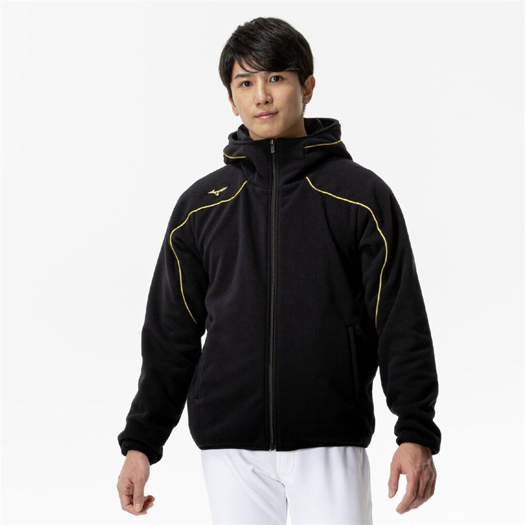 ブラック
