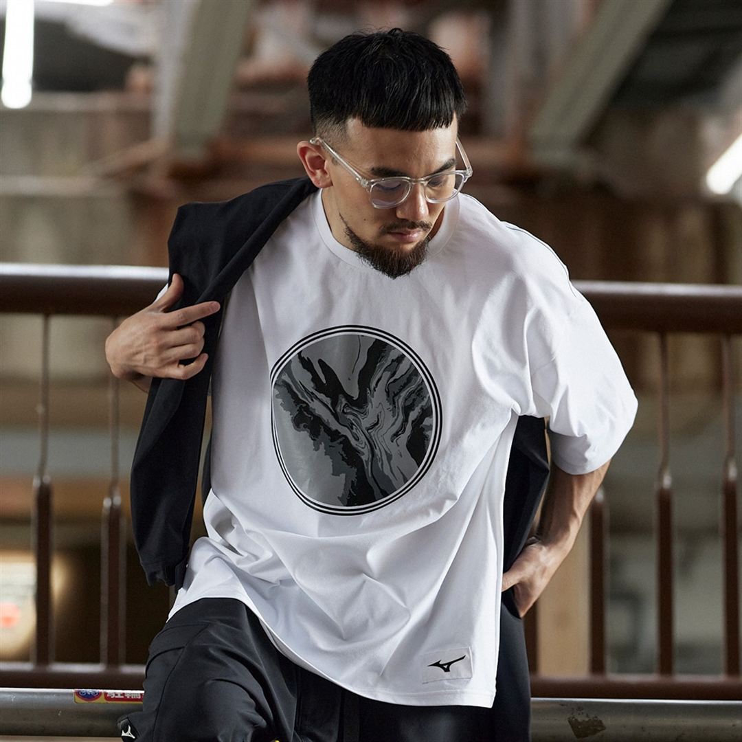 ルーズフィットグラフィックTシャツ ホワイト S