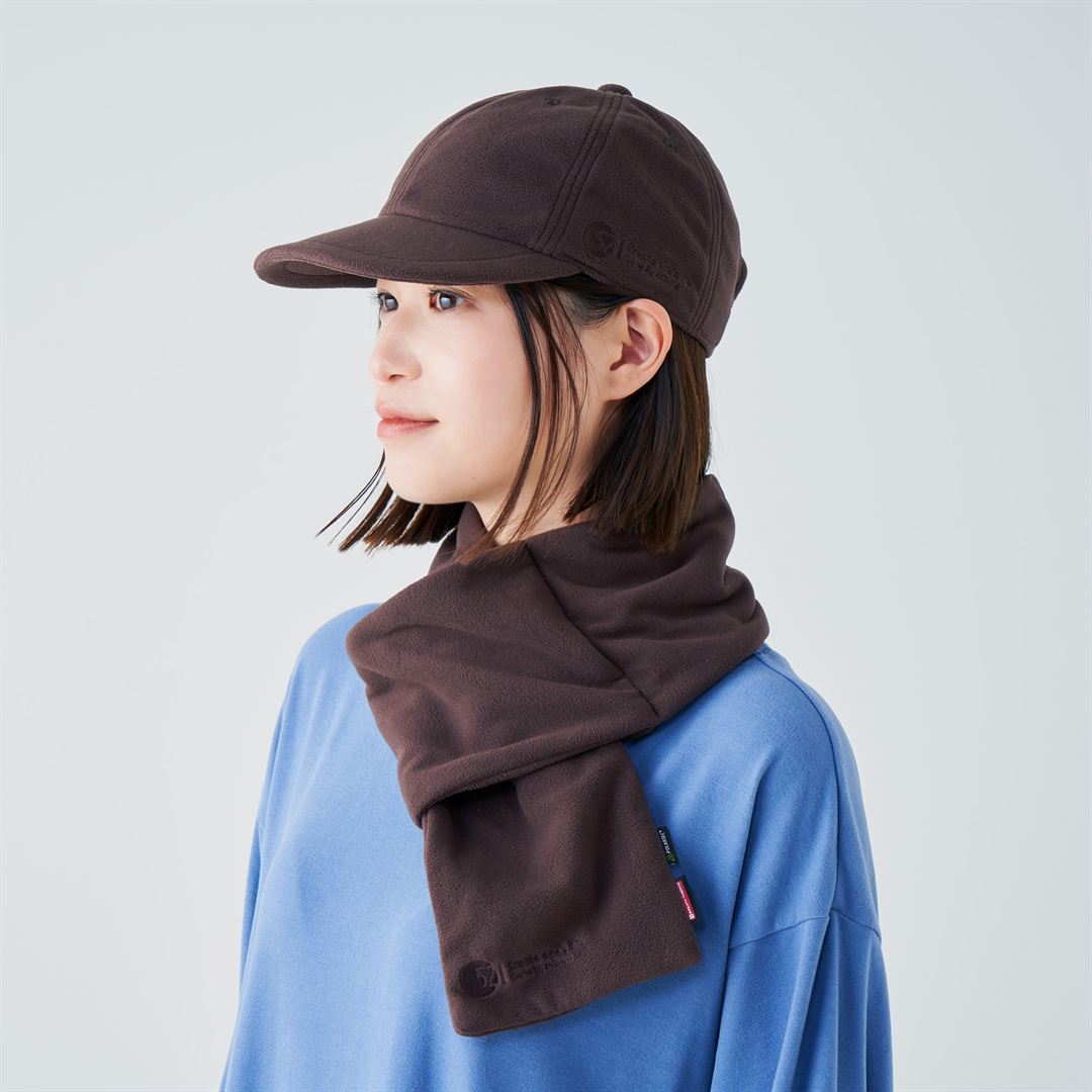 シナモンブラウン