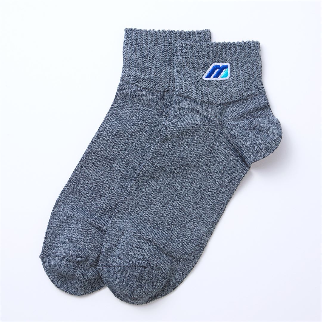 【ミズノ直営限定】モノグラムM kamiitoノンパイルショートソックス チャコール 22-24