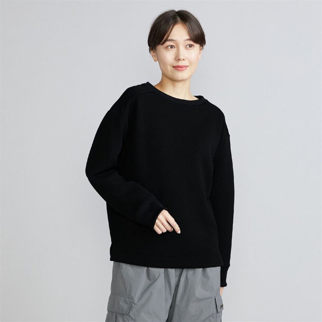 ブラック