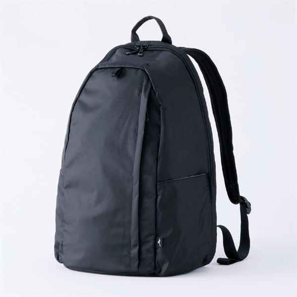 バックパック18L