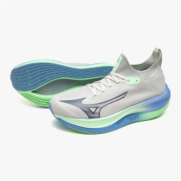 MIZUNO NEO VISTA(スピードワーク／テンポ走)