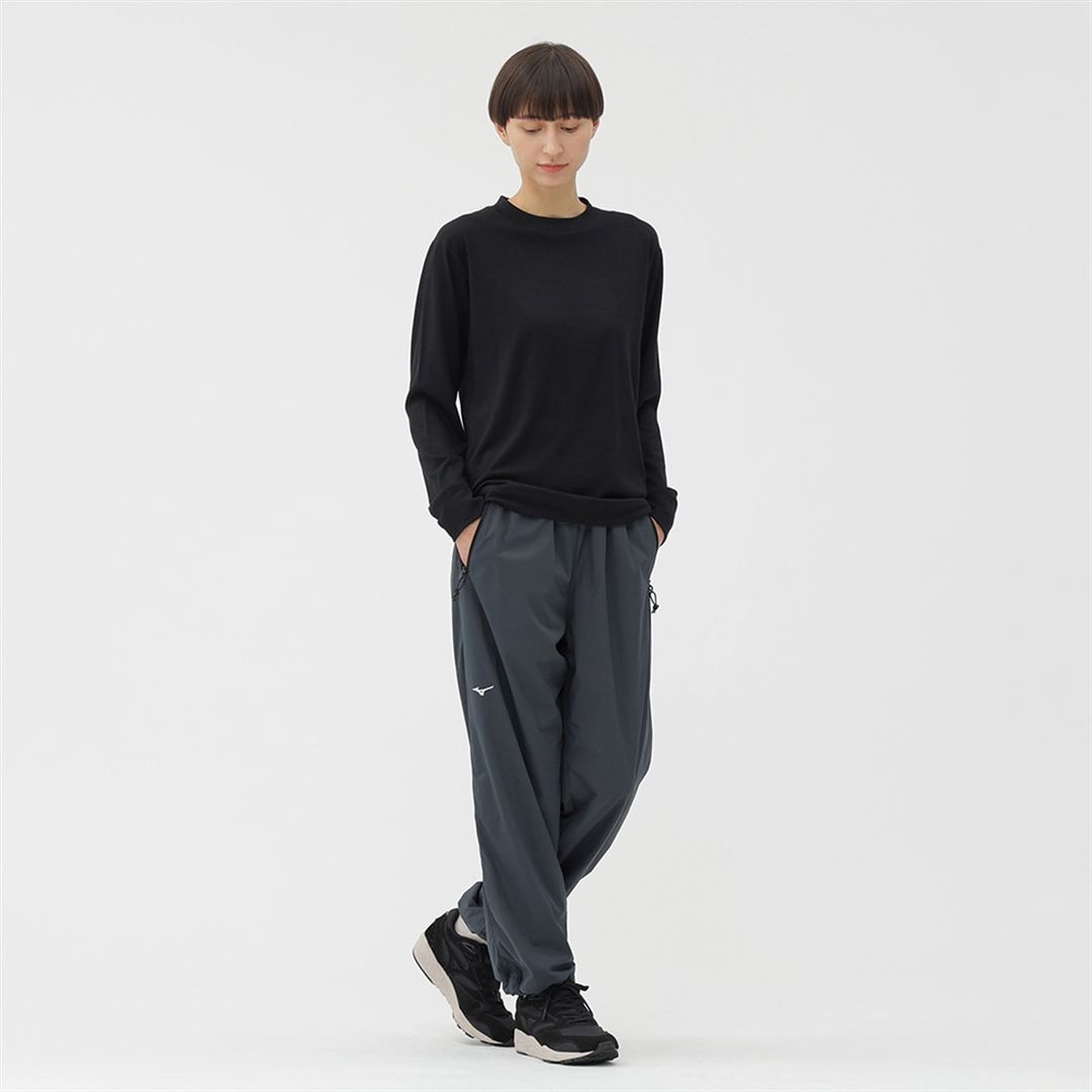 【MARGARET HOWELL】ウォーターリパレントタスランナイロンリップトラウザーズ チャコール XL