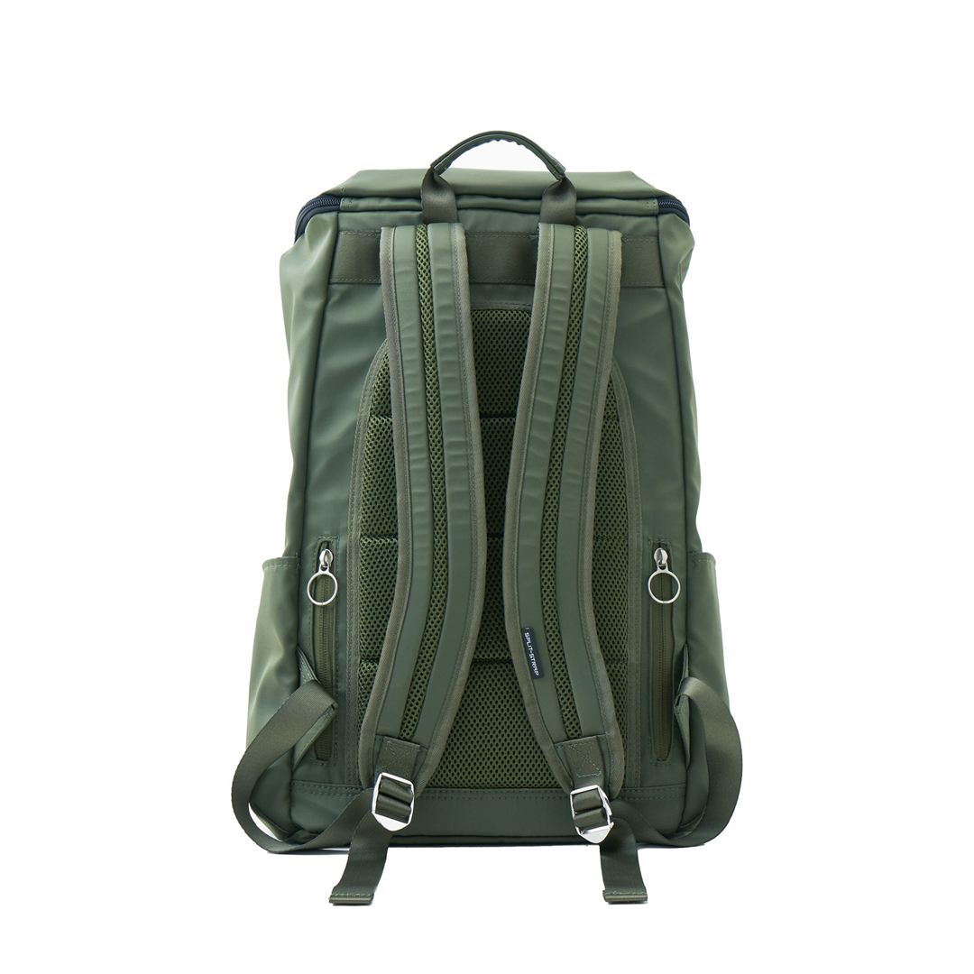 バックパック(20L) カーキ