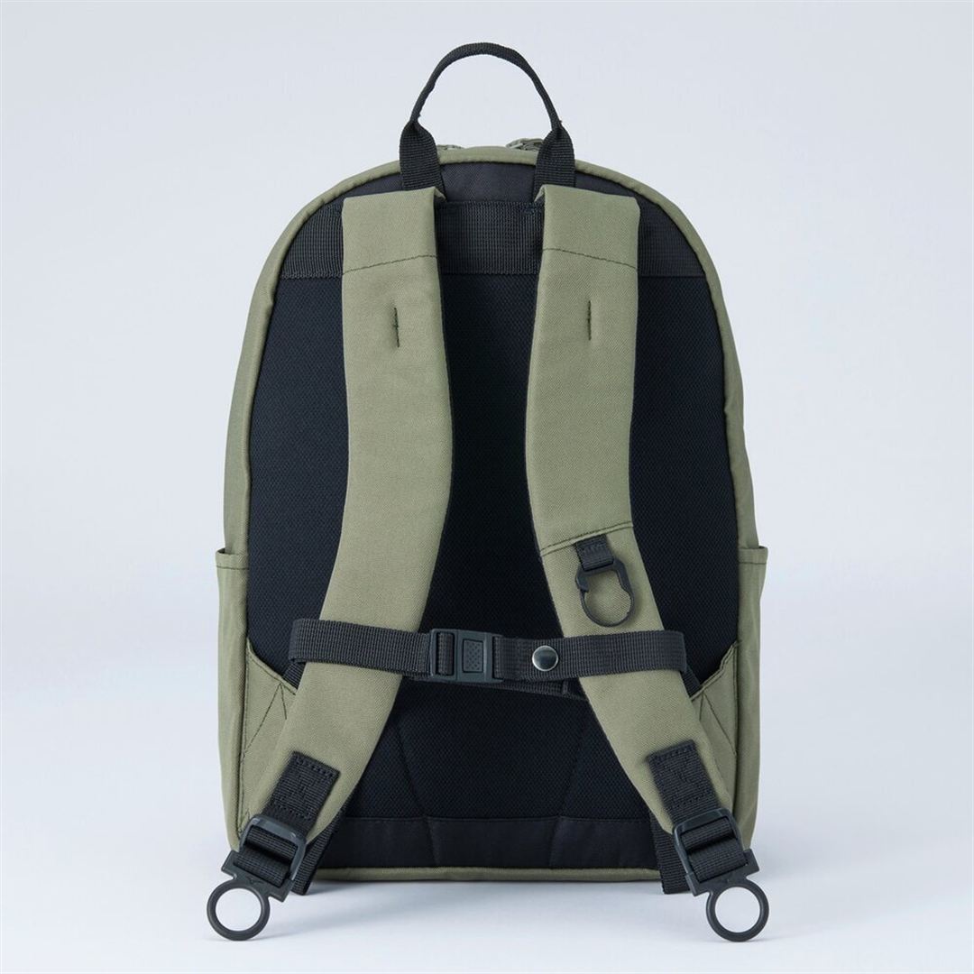 COLOREバックパック14L オリーブ