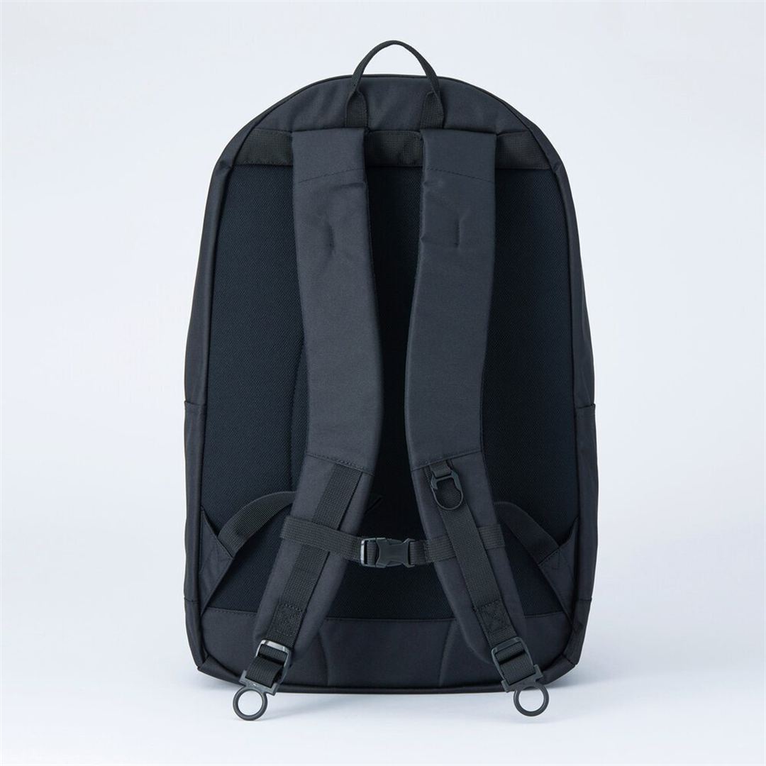 COLOREバックパック43L ブラック