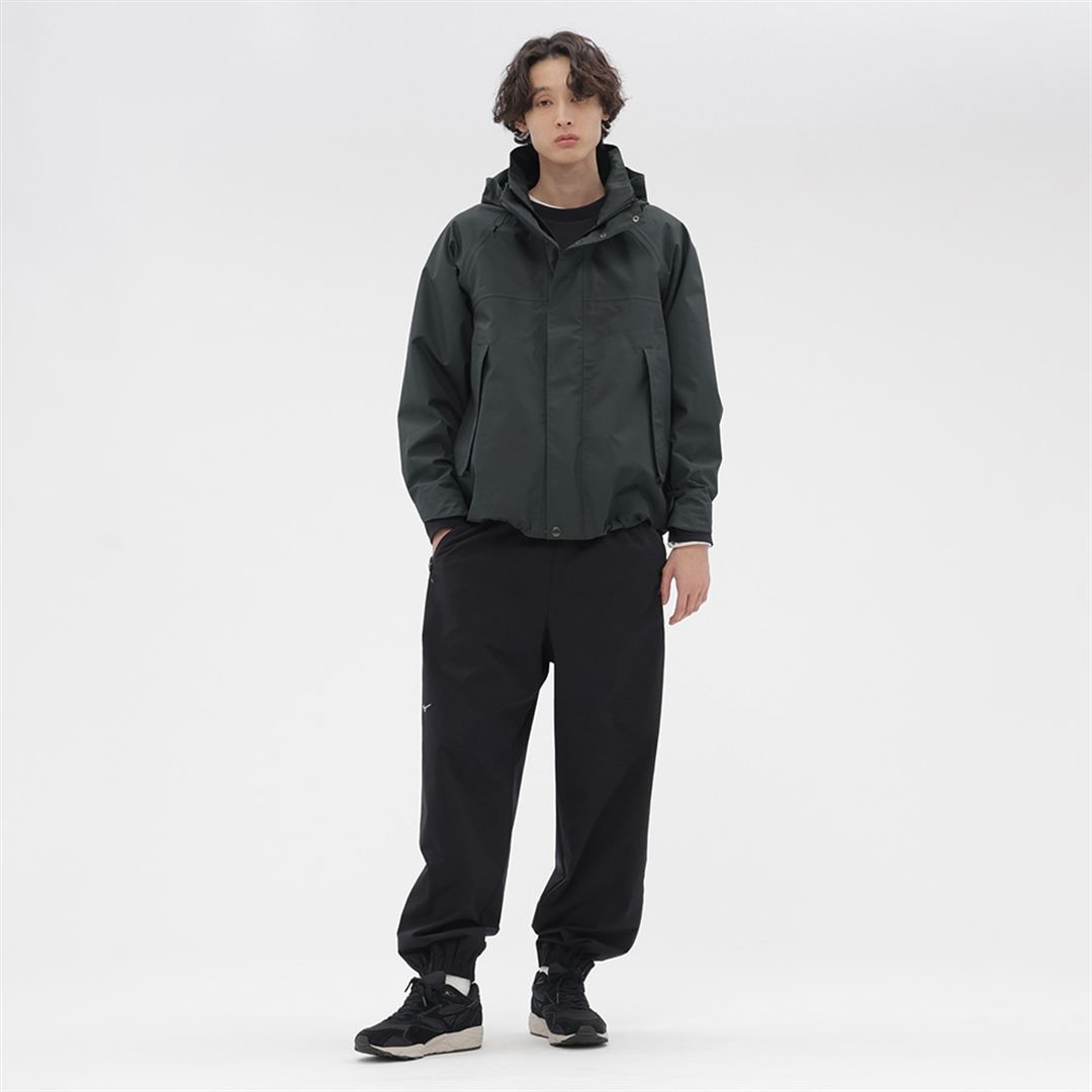 【MARGARET HOWELL】MIZUNO GORETEX JACKET DK.モス S