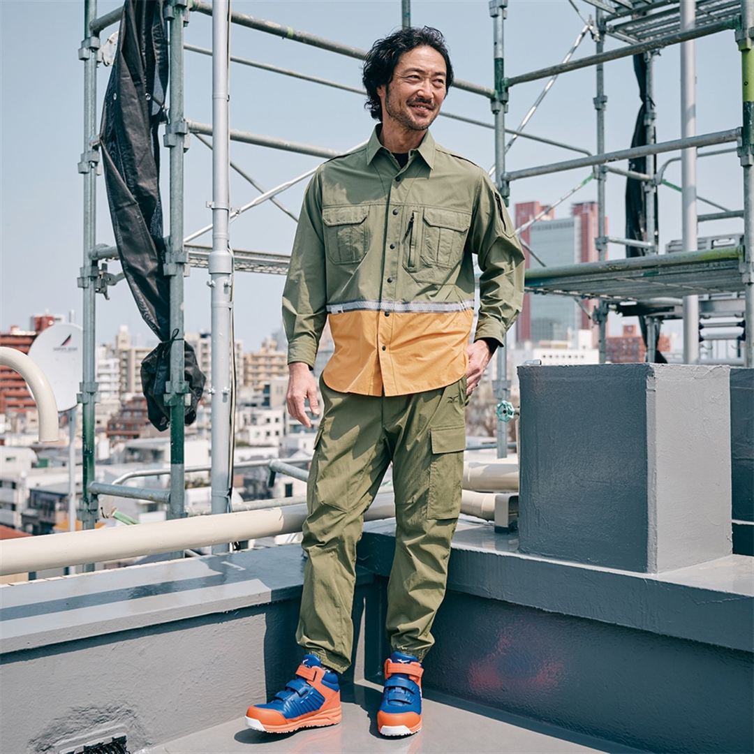 【ミズノ公式オンライン限定】ストレッチバイカラーシャツ カーキ×オレンジ M