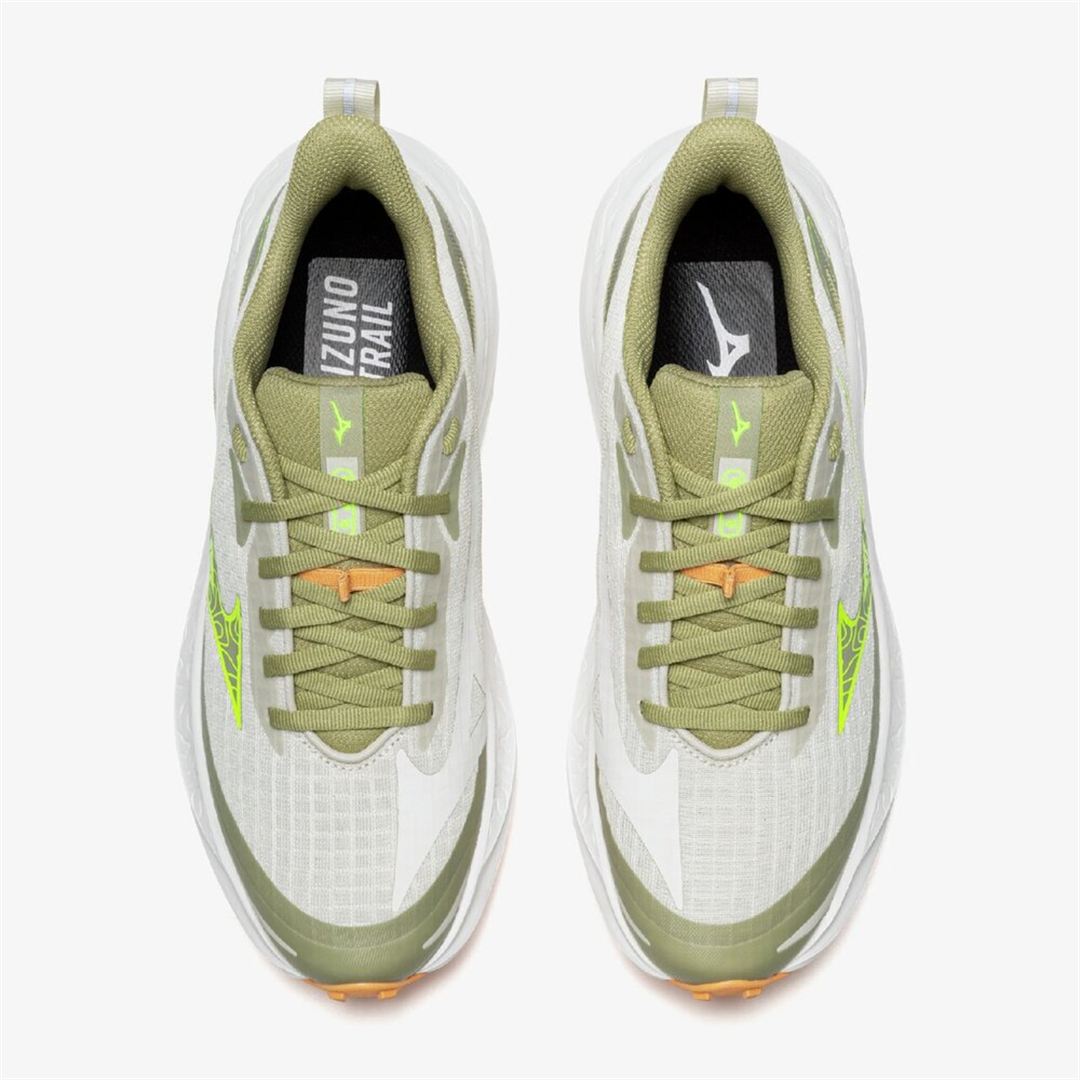 【ミズノ直営限定】MIZUNO NEO LUMINA(トレイル) ベージュ×イエロー×ホワイト 23.0
