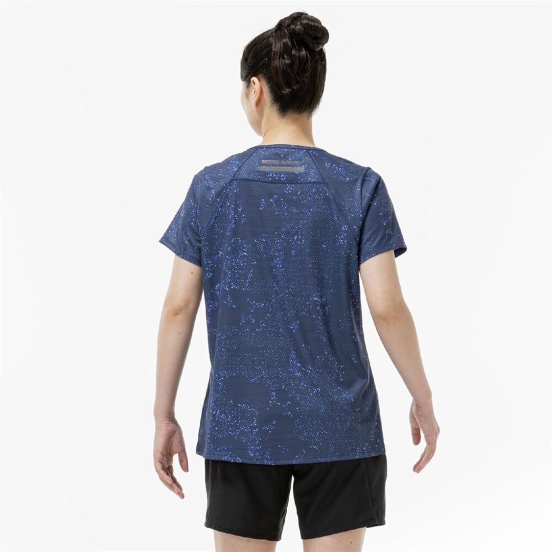 【汗処理／通気】ドライエアロフローグラフィックTシャツ エステートブルー S