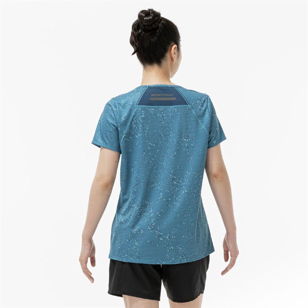 【汗処理／通気】ドライエアロフローグラフィックTシャツ ラ-クスパー S