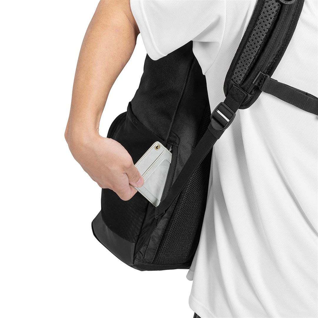 バックパック WP(25L) ブラック