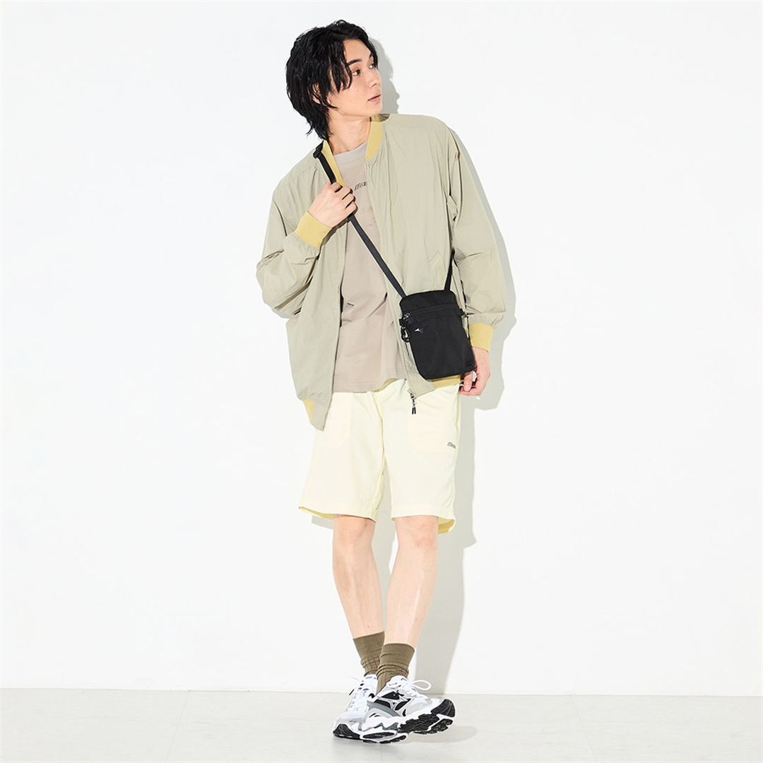 サコッシュ ブラック