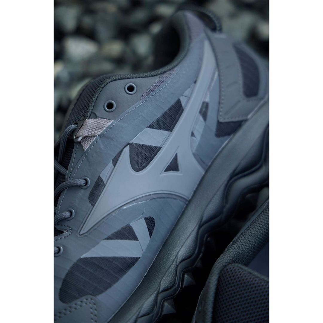 WAVE MUJIN TL GTX(ゴアテックス／防水) ダークグレー×グレー×ライトグレー 30.0