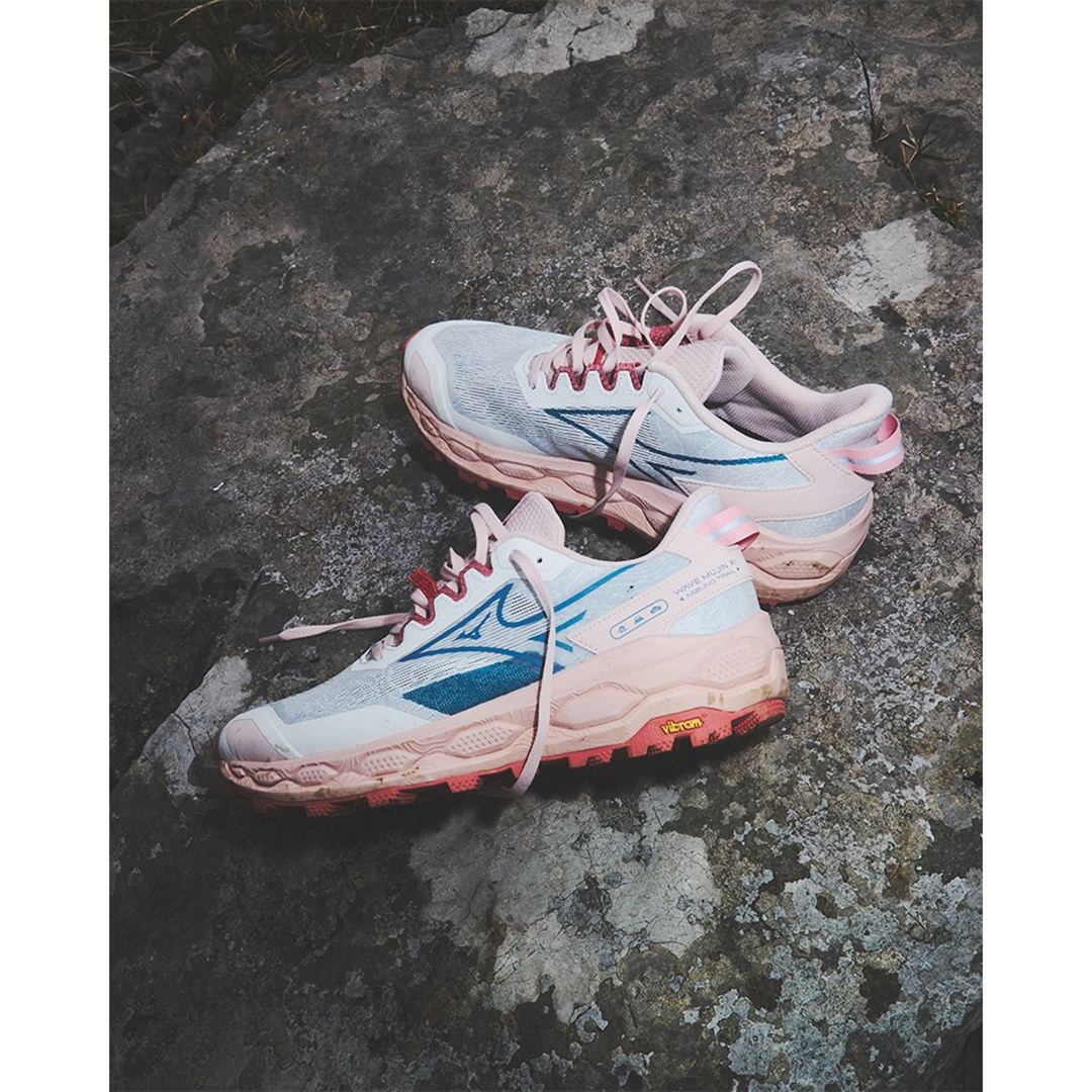 【ミズノ直営限定】WAVE MUJIN 11(トレイル) ホワイト×グリーン×ピンク 25.0