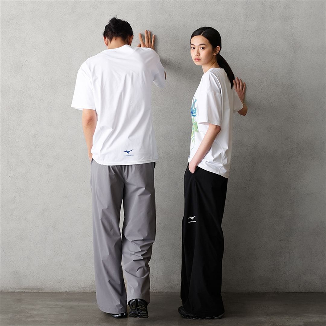 【ニコライ バーグマン】グラフィックTシャツ ホワイト×ブルー S