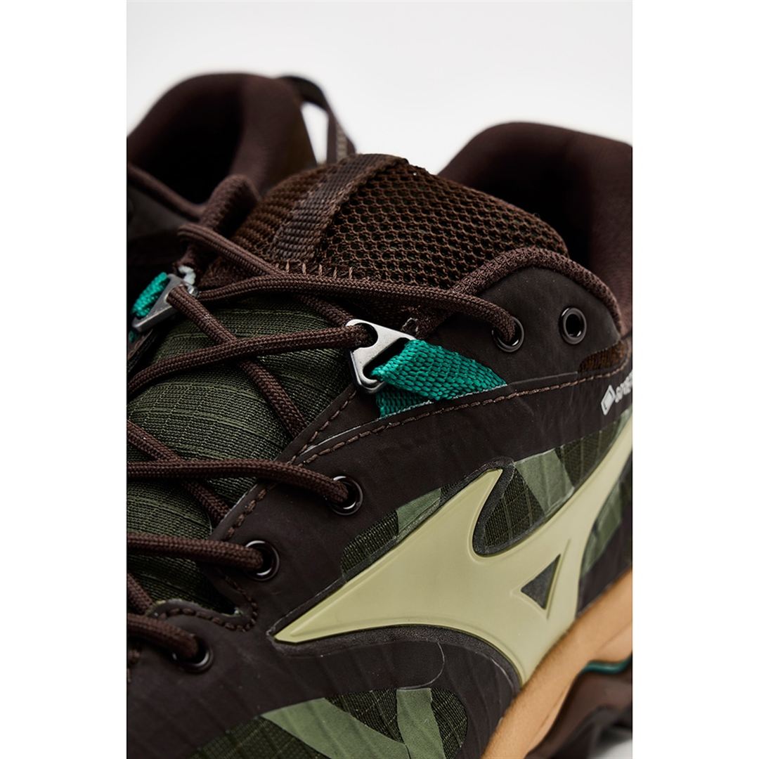 【ミズノ直営限定】WAVE MUJIN TL GTX(ゴアテックス／防水) カーキ×ブラウン 30.0