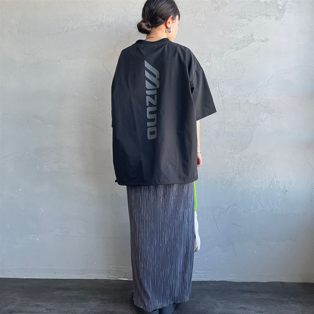 【JEANS FACTORY】ウォーターリパレントストレッチウーブンTシャツ ブラック S