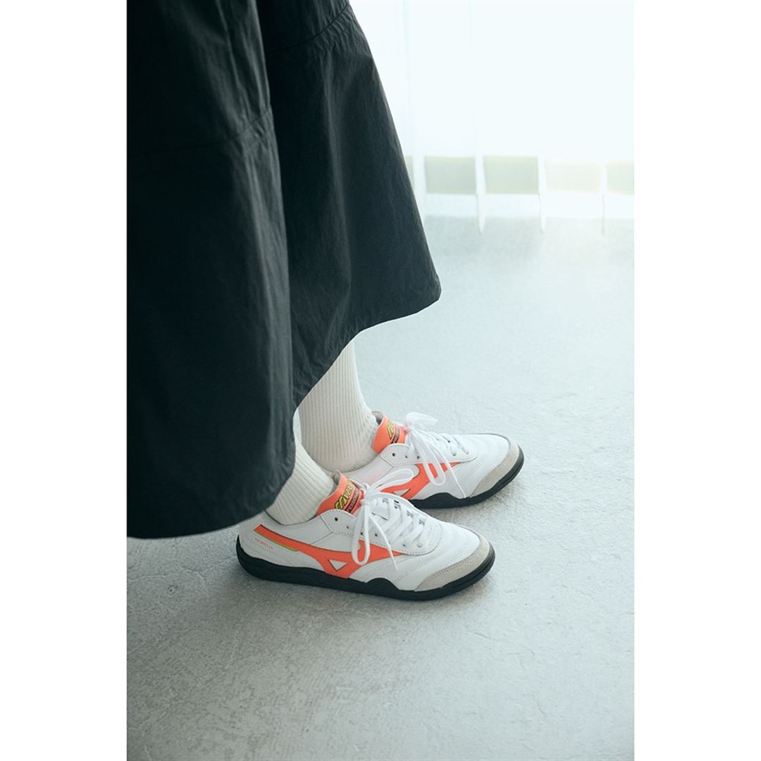 MORELIA LS ホワイト×ネオンオレンジ×ブラック 30.0