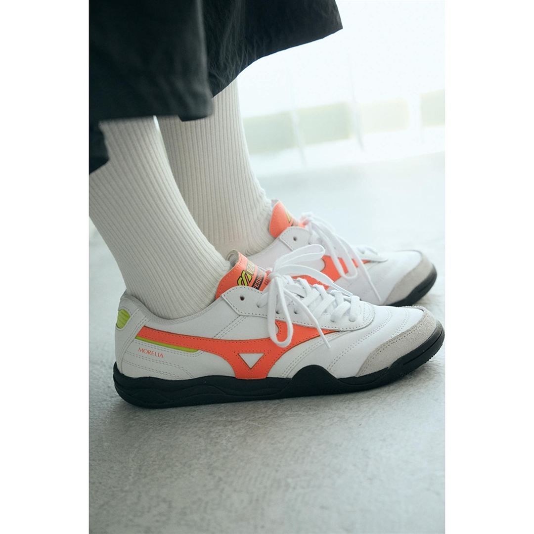 MORELIA LS ホワイト×ネオンオレンジ×ブラック 30.0