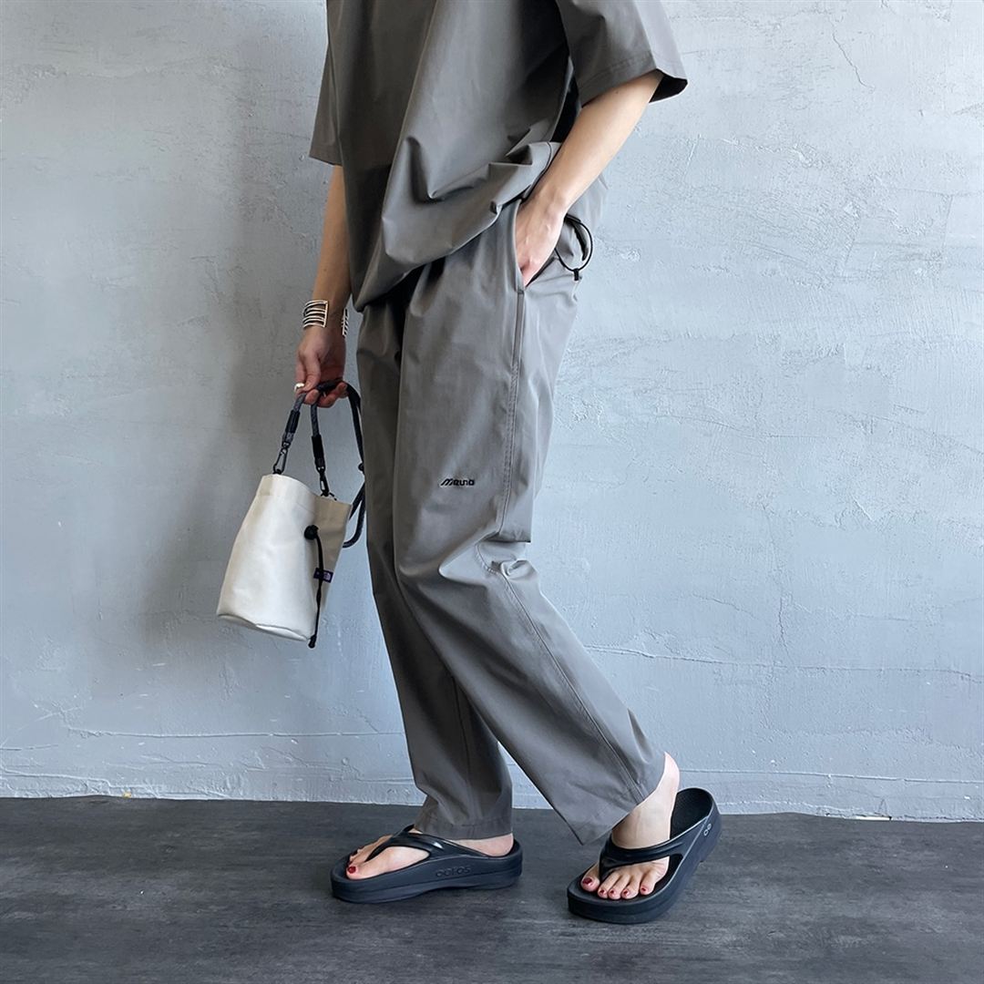【JEANS FACTORY】ウォーターリパレントストレッチウーブンパンツ チャコール S