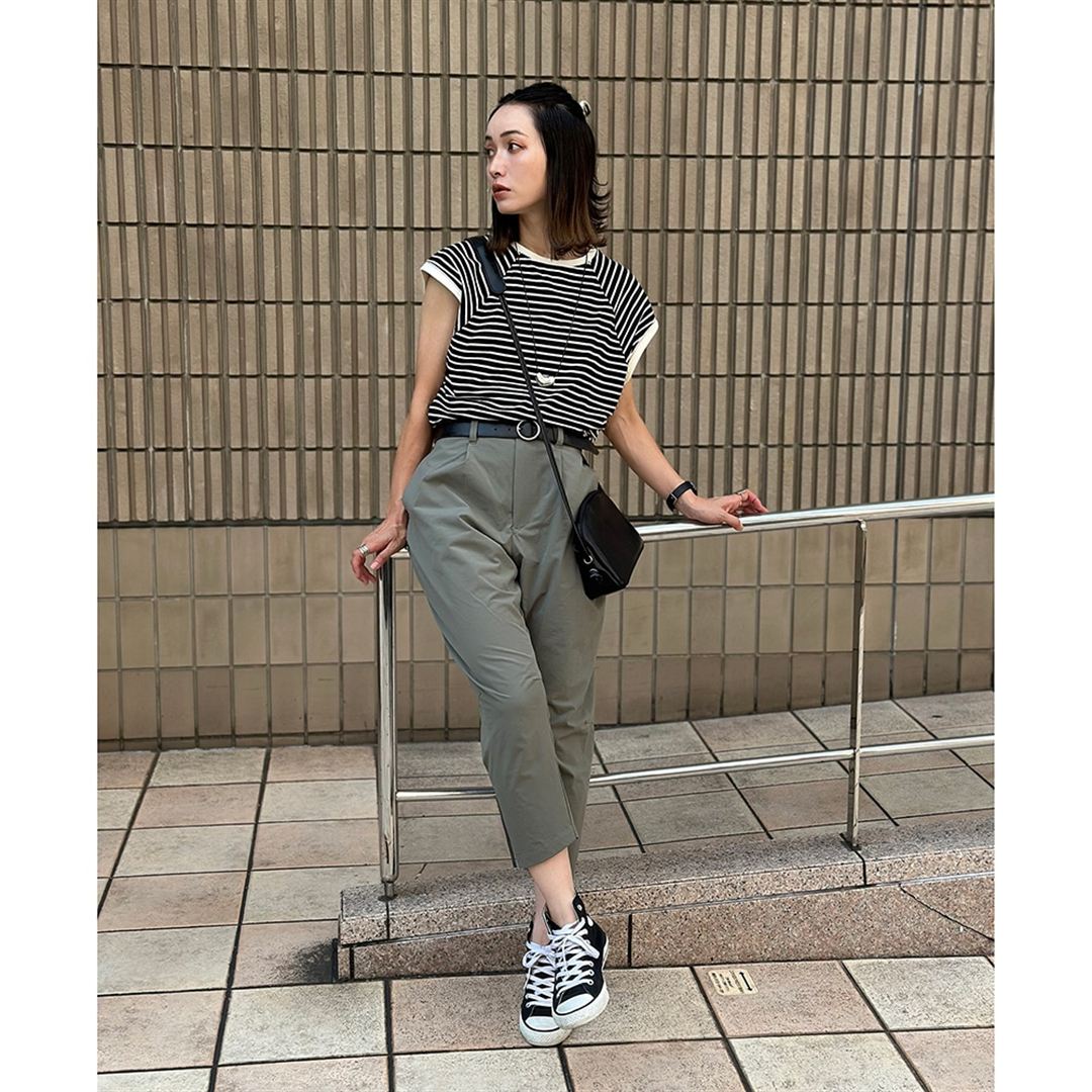 MIZUNO BUDDYストレッチ撥水ワイドテーパードパンツ ティーリーフ S
