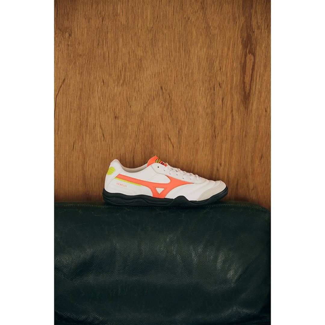 MORELIA LS ホワイト×ネオンオレンジ×ブラック 30.0