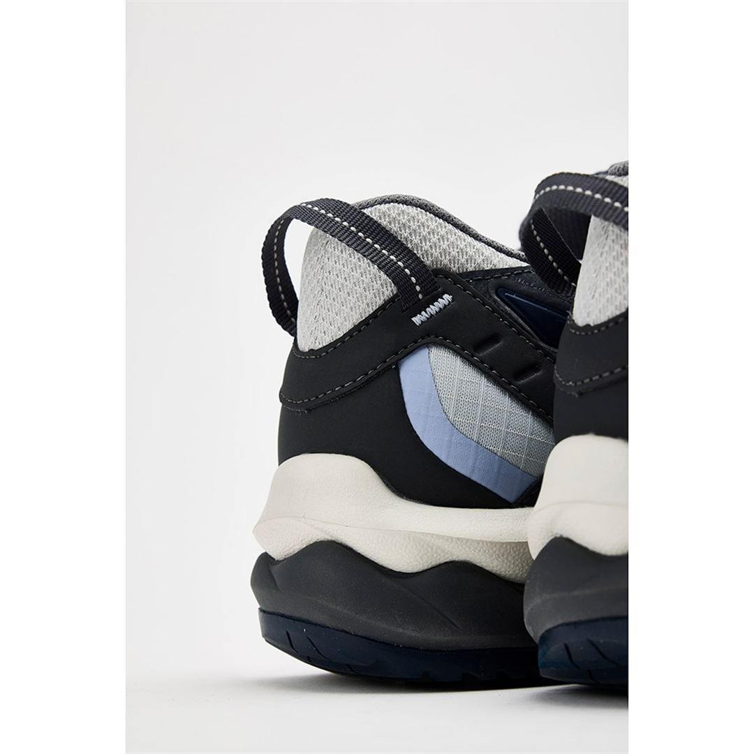【ミズノ直営限定】WAVE MUJIN TL GTX(ゴアテックス／防水) グレー×ネイビー 30.0