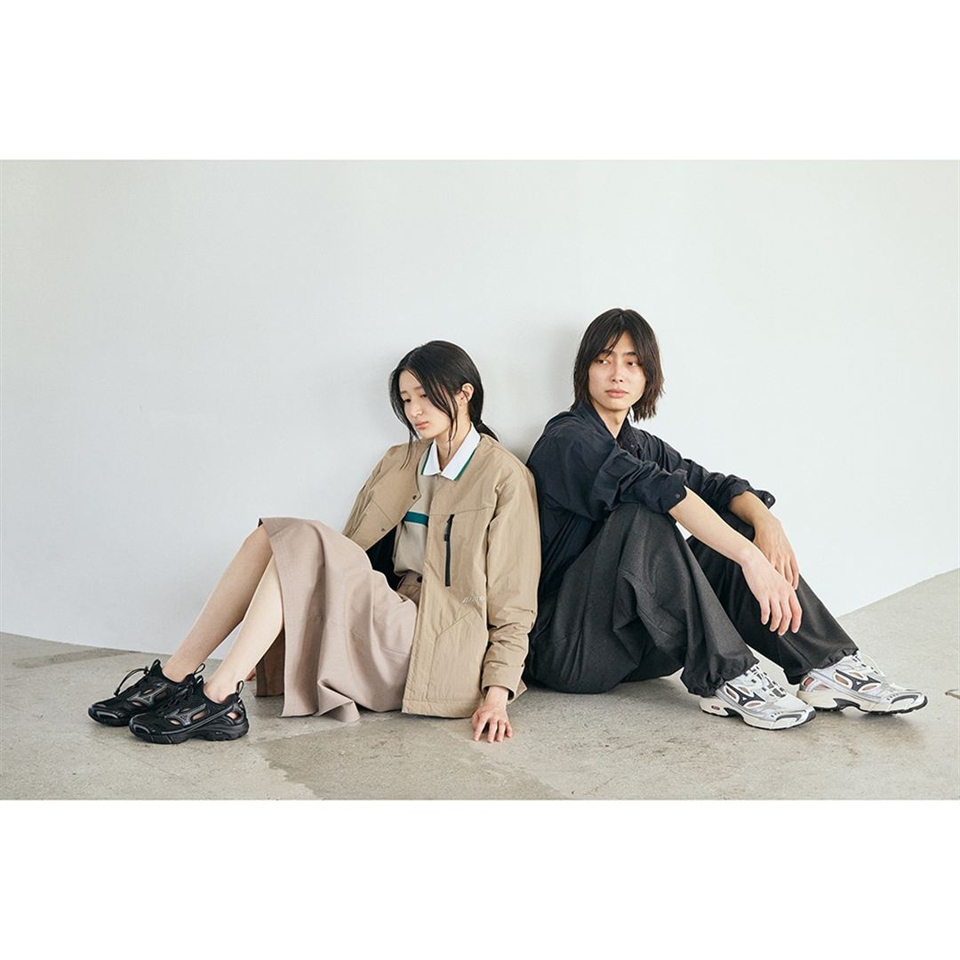 【ミズノ直営限定】MXR SANDAL シルバー×ブラック 30.0