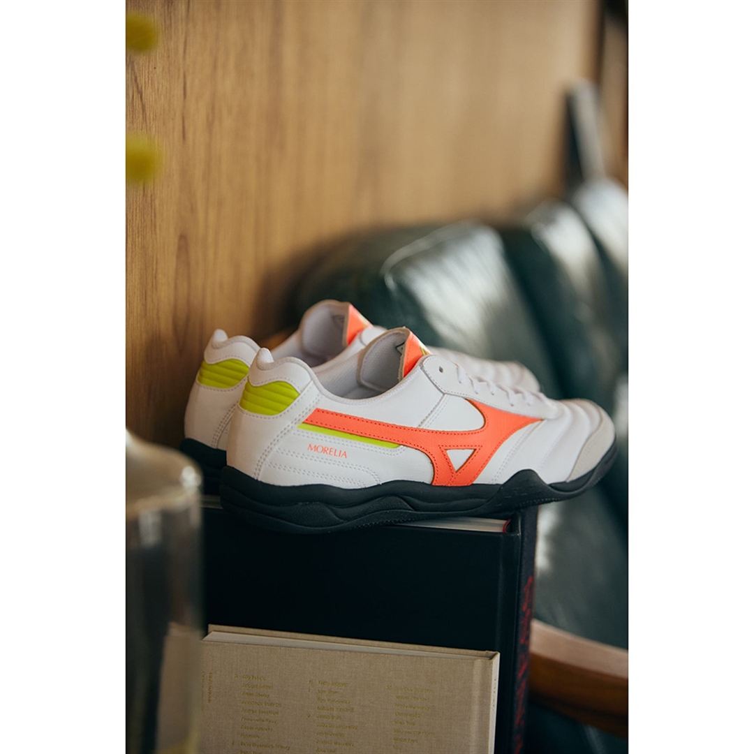 MORELIA LS ホワイト×ネオンオレンジ×ブラック 30.0
