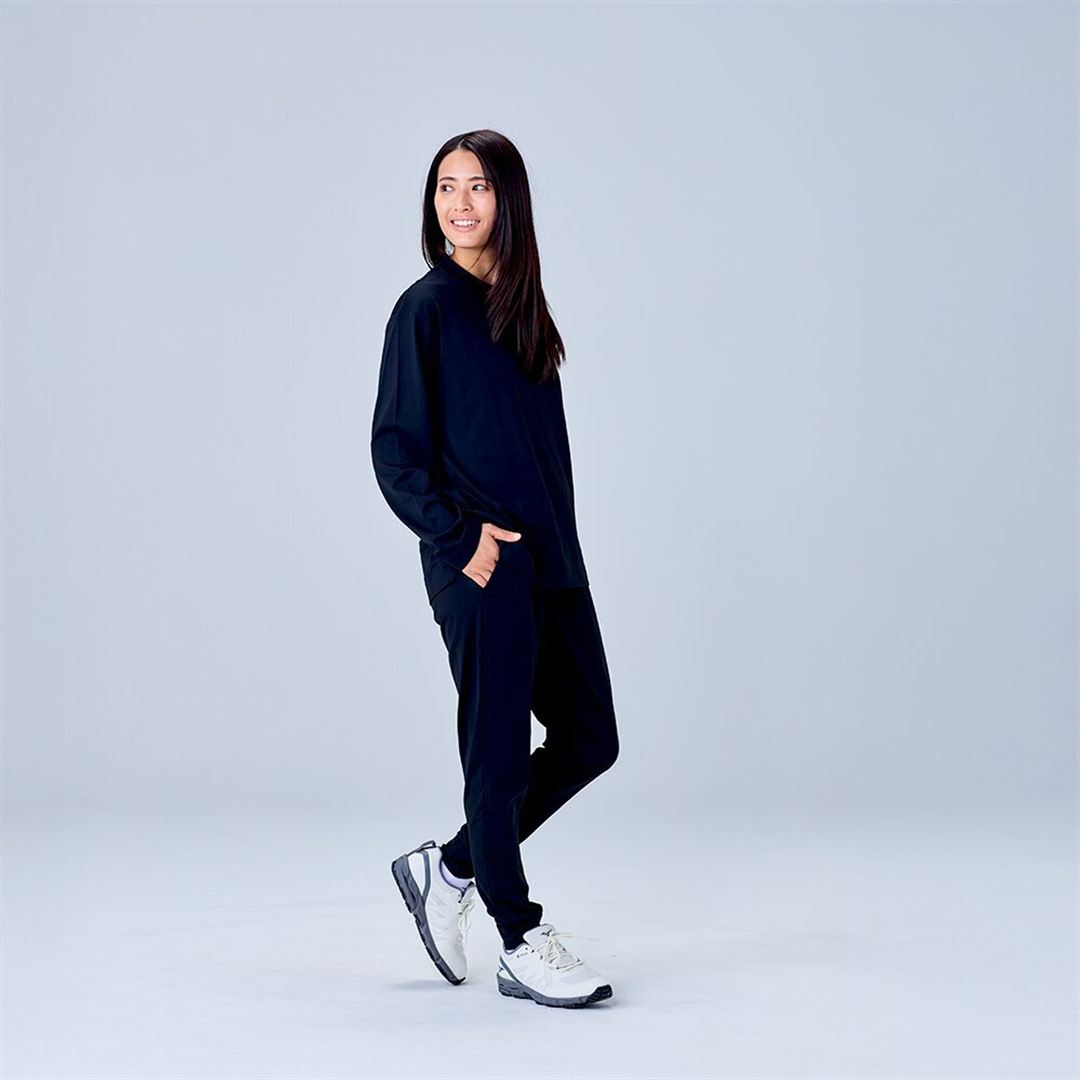 ハイストレッチ クルーネック長袖シャツ（ワイドシルエット） ブラック XL