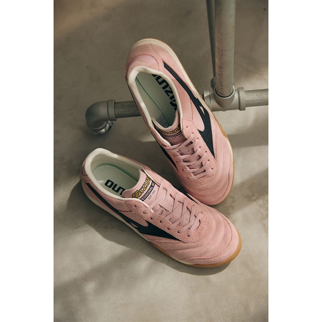 MORELIA LS サーモンピンク×ブラック 30.0