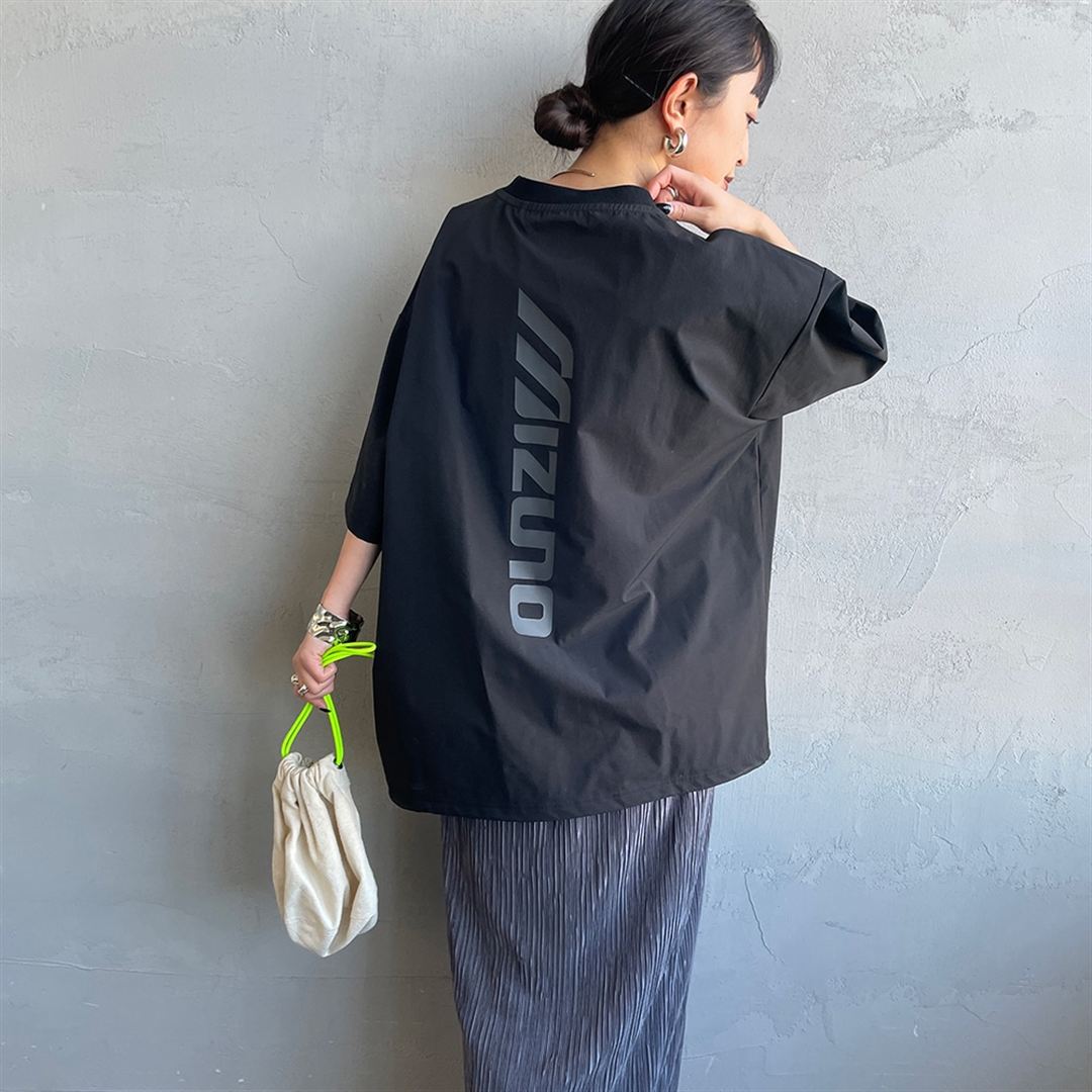 【JEANS FACTORY】ウォーターリパレントストレッチウーブンTシャツ ブラック S