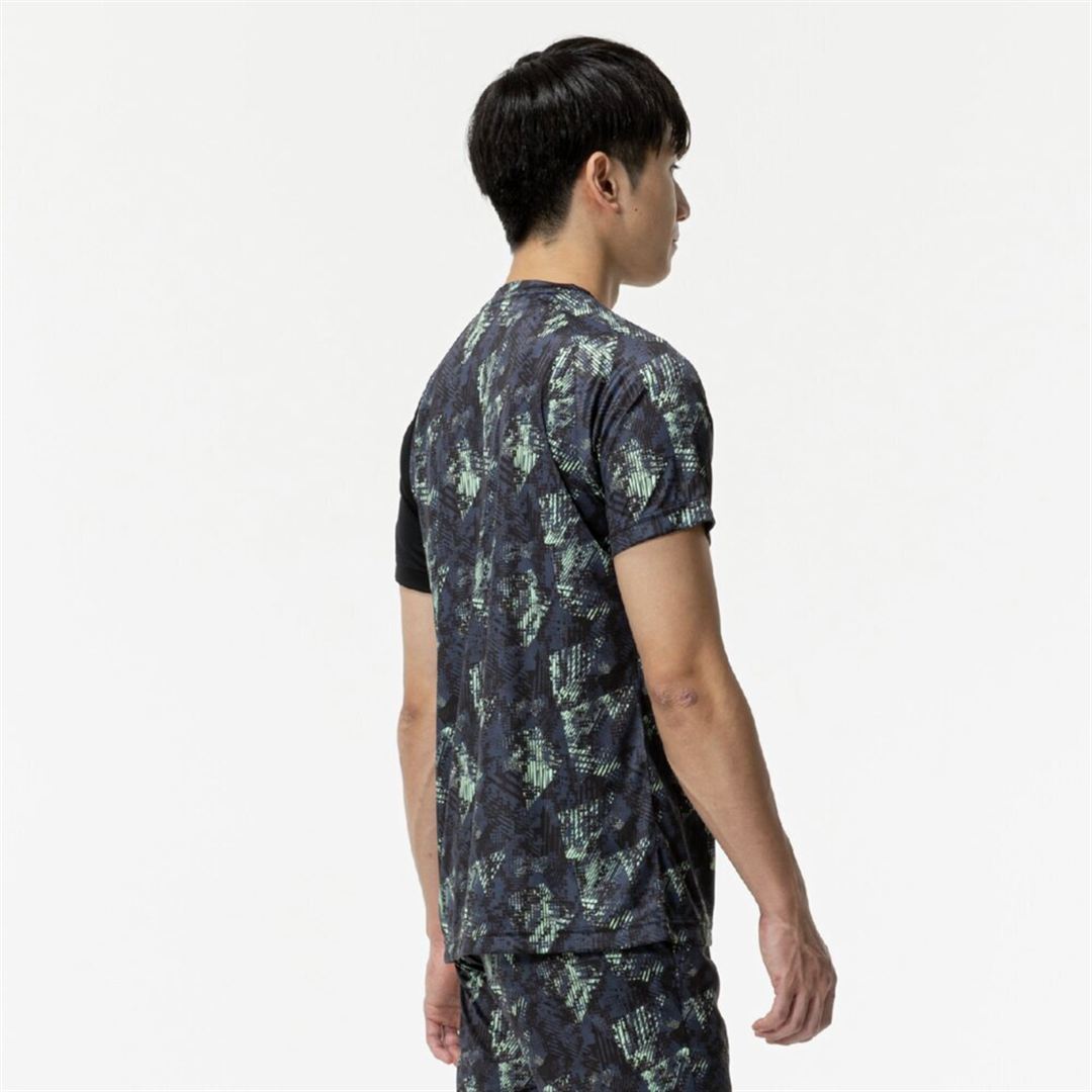グラフィックTシャツ ブラック M