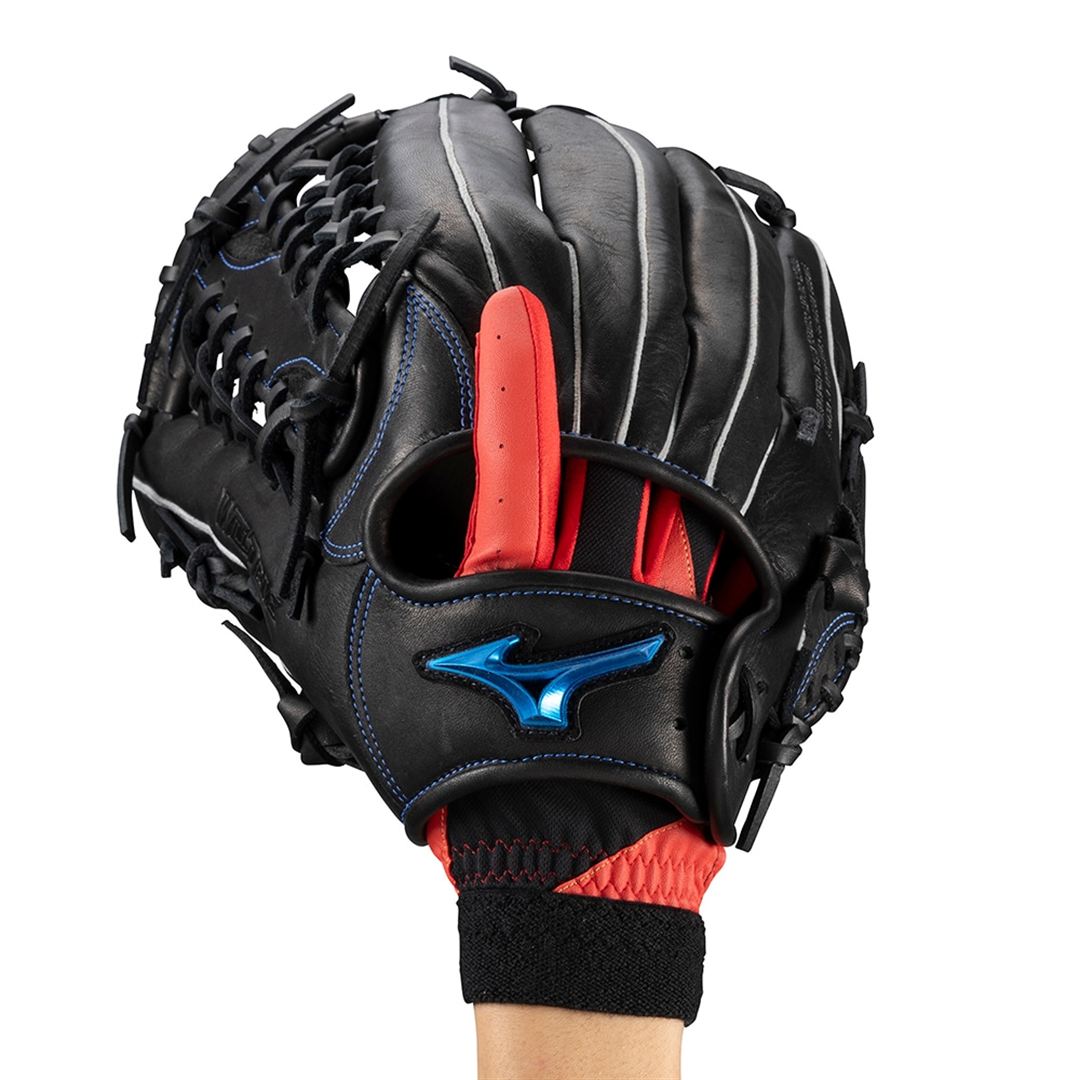 ガチ守備手袋 26年秋冬限定カラー【右手用】 ブラック×レッド×レッド M