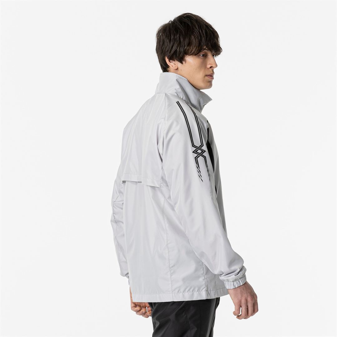 ウィンドブレーカージャケット ベイパーシルバー×ブラック XS