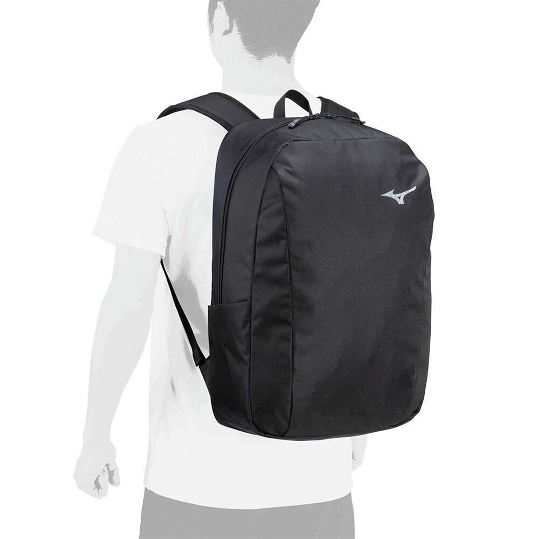 バックパック(30L) ブラック