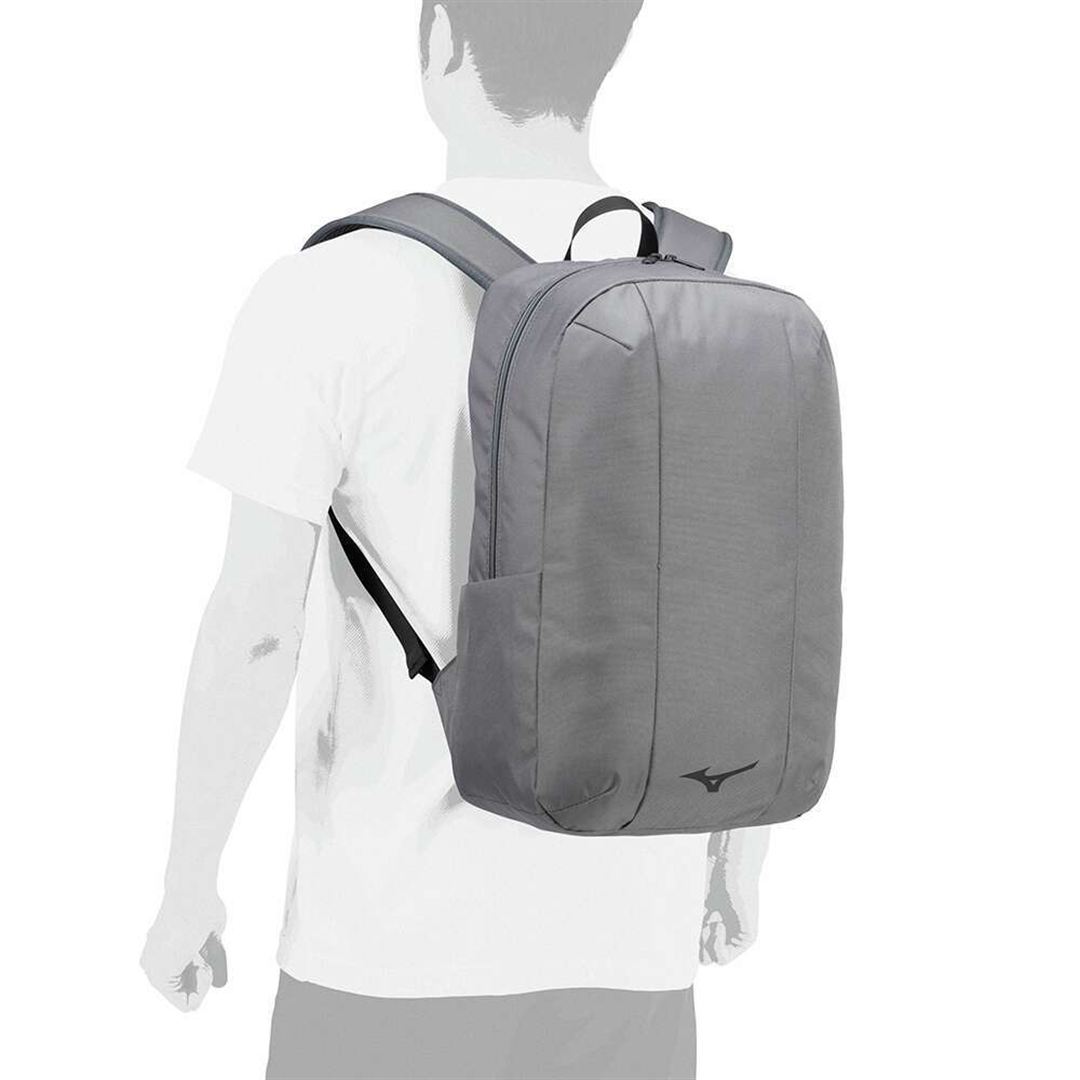 バックパック(25L) グレー