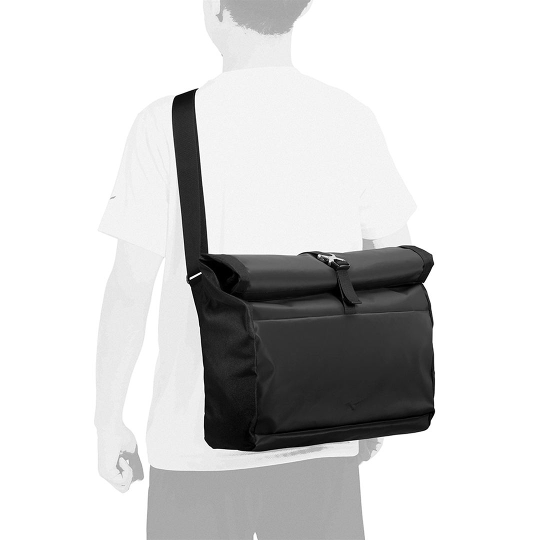 ショルダーバッグ WP(20L) ブラック