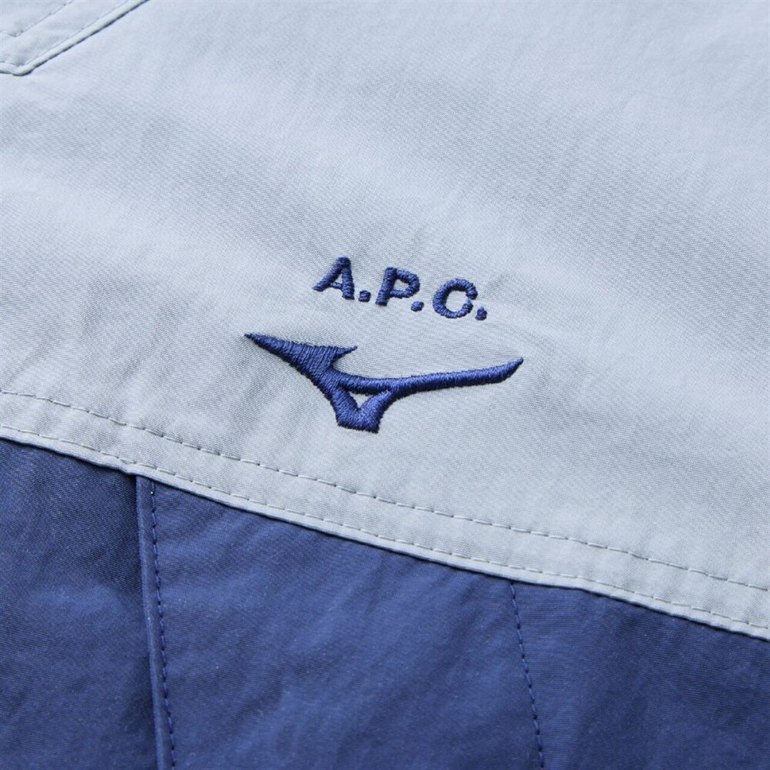 【A.P.C.】ウォーターリパレントマウンテンジャケット ダークネイビー XL