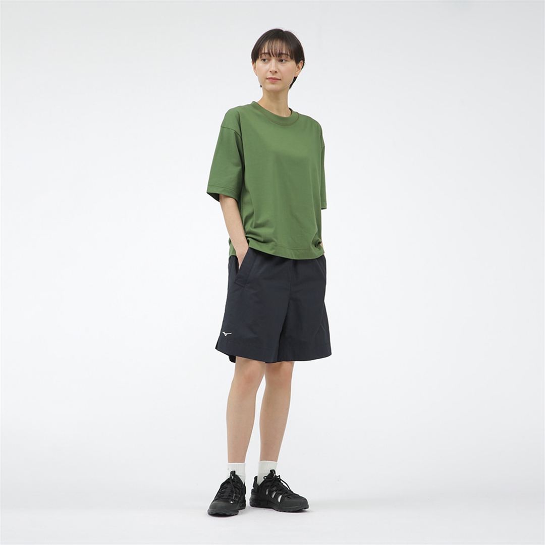 【MARGARET HOWELL】ウォーターリパレントタスランナイロンショートパンツ ミッドナイト S