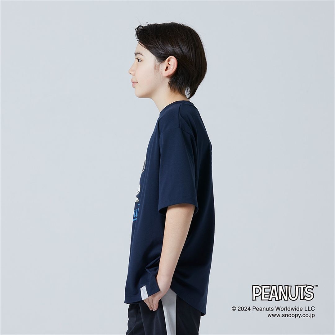 【PEANUTS】リサイクルポリエステルTシャツ サルートネイビー 130