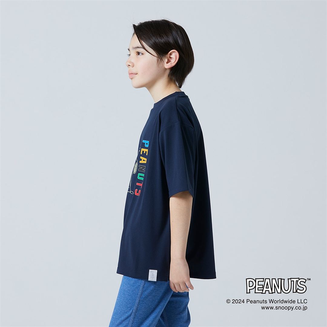 【PEANUTS】リサイクルポリエステルTシャツ サルートネイビー 130