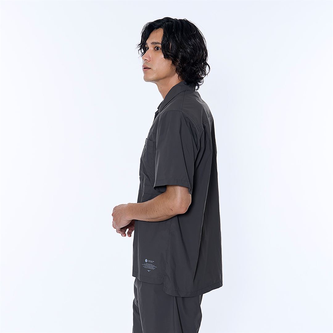 ウォーターリパレント ライトフィールドシャツ アッシュブラック M