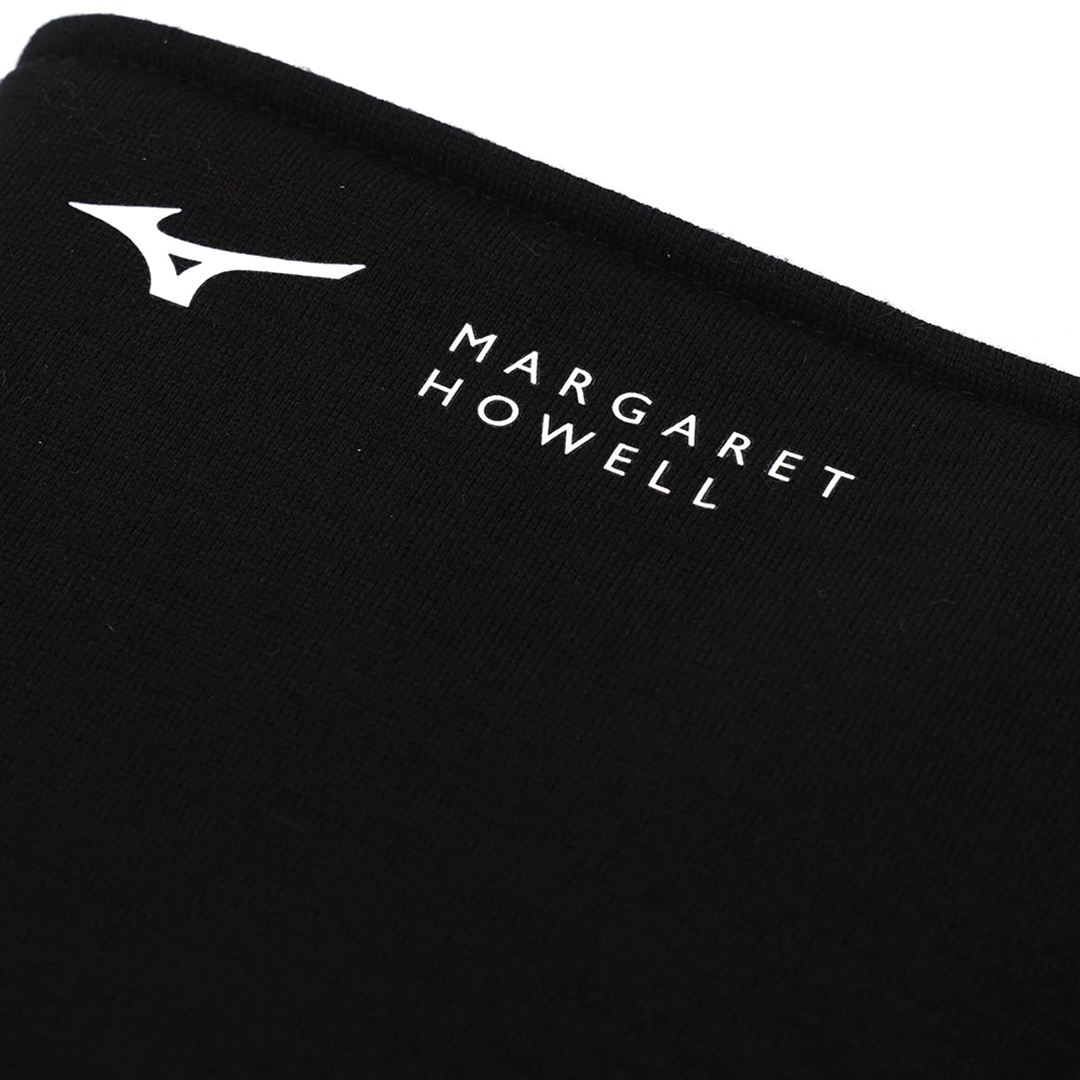 【MARGARET HOWELL／吸湿発熱】ブレスサーモ ウールネックウォーマー ブラック