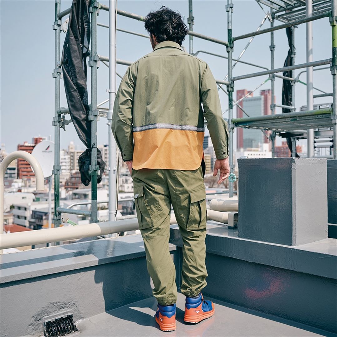 【ミズノ公式オンライン限定】ストレッチバイカラーシャツ カーキ×オレンジ M