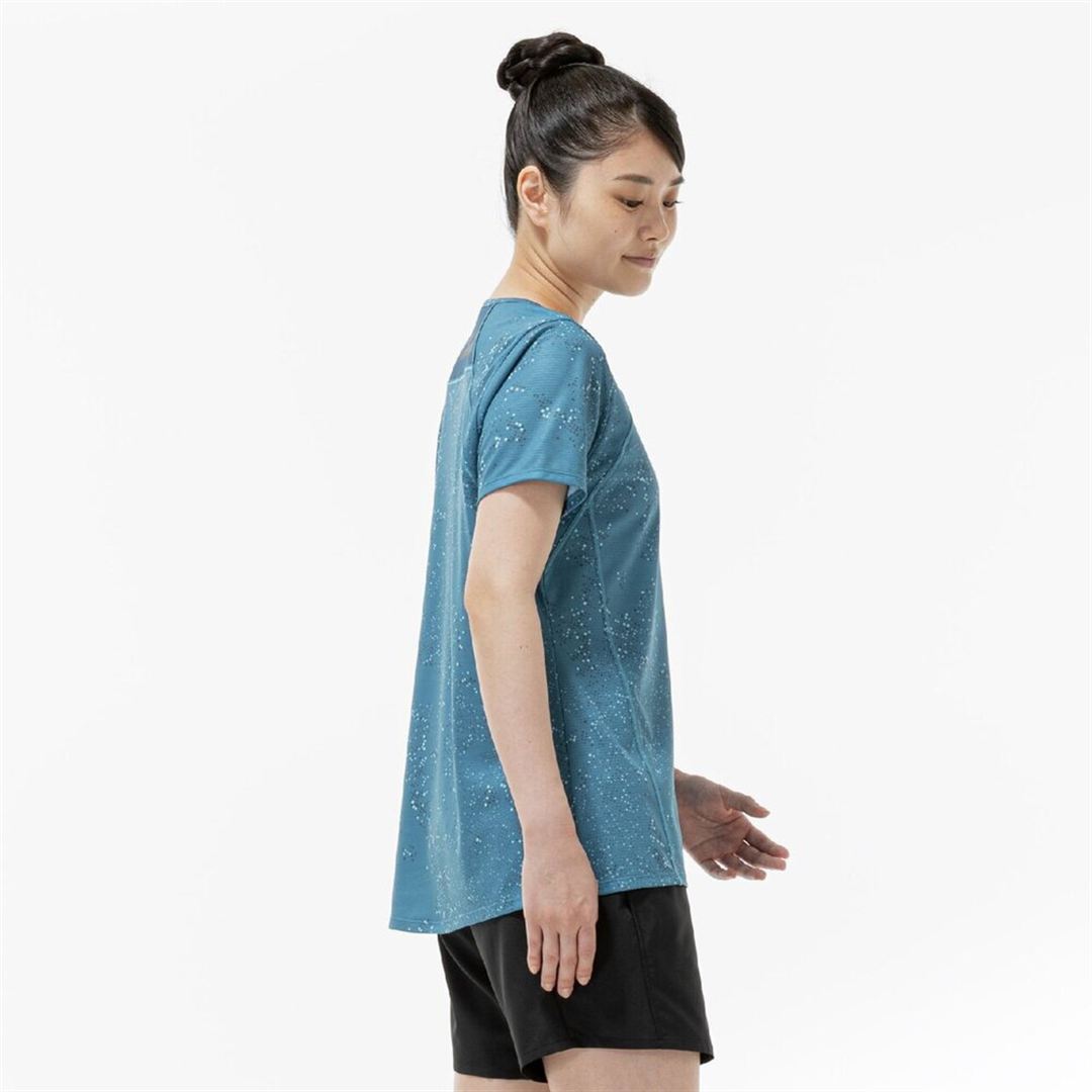 【汗処理／通気】ドライエアロフローグラフィックTシャツ ラ-クスパー S