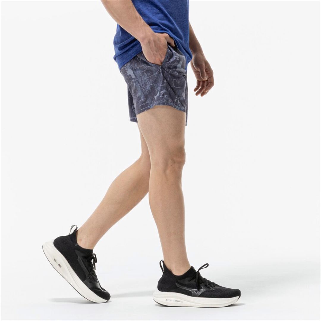 ランニング マルチポケットパンツ プラス グラフィック7インチ グレーストーン XL