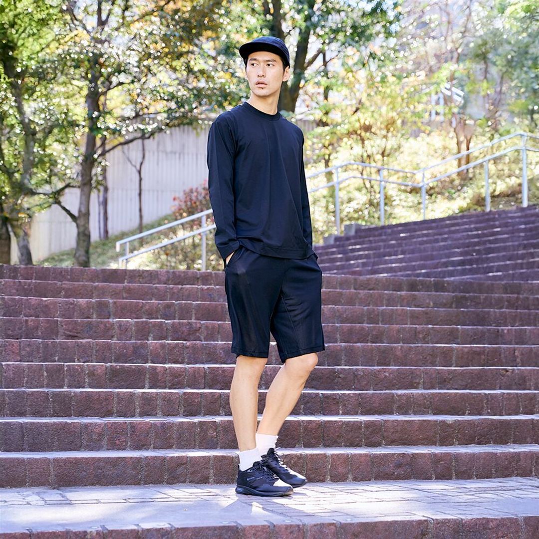 ハイストレッチ クルーネック長袖シャツ（ワイドシルエット） ブラック XL